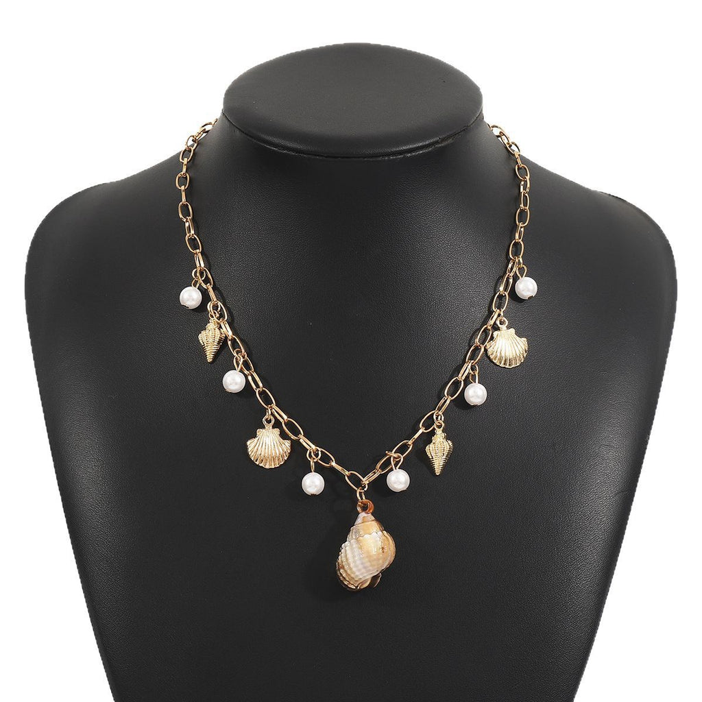 Gold Seashell Charm Layered Necklace, Coastal Beach Jewelry, Starfish Pearl Shell Pendant Necklace, Ocean Inspired Gift for Women