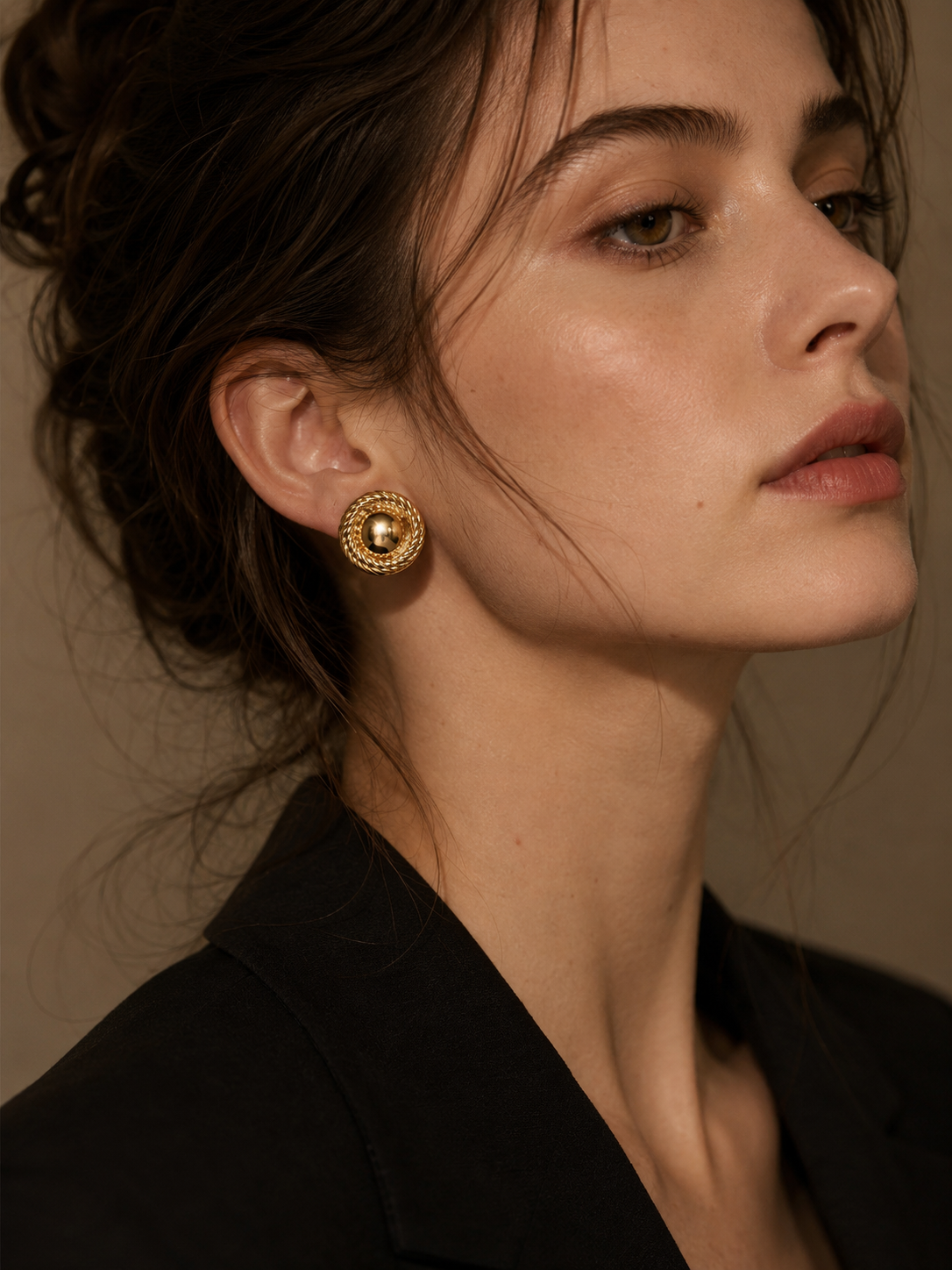 Vintage Gold Button Stud Earrings, Textured Rope Knot Earrings, Statement Gold Earrings, Retro Chunky Jewelry, Elegant Gift for Women